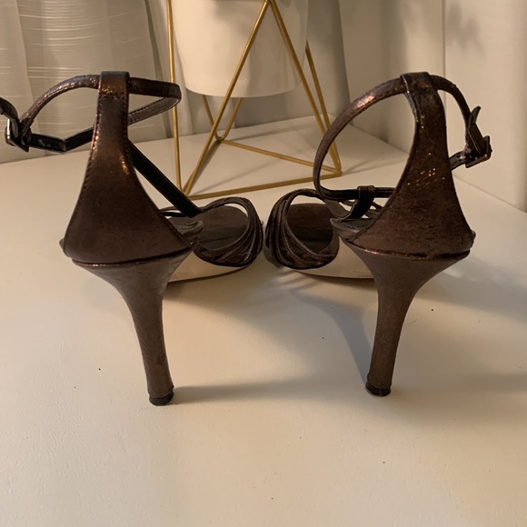 Enzo Angiolini Brown Shimmer Heels - Picture 3 of 7